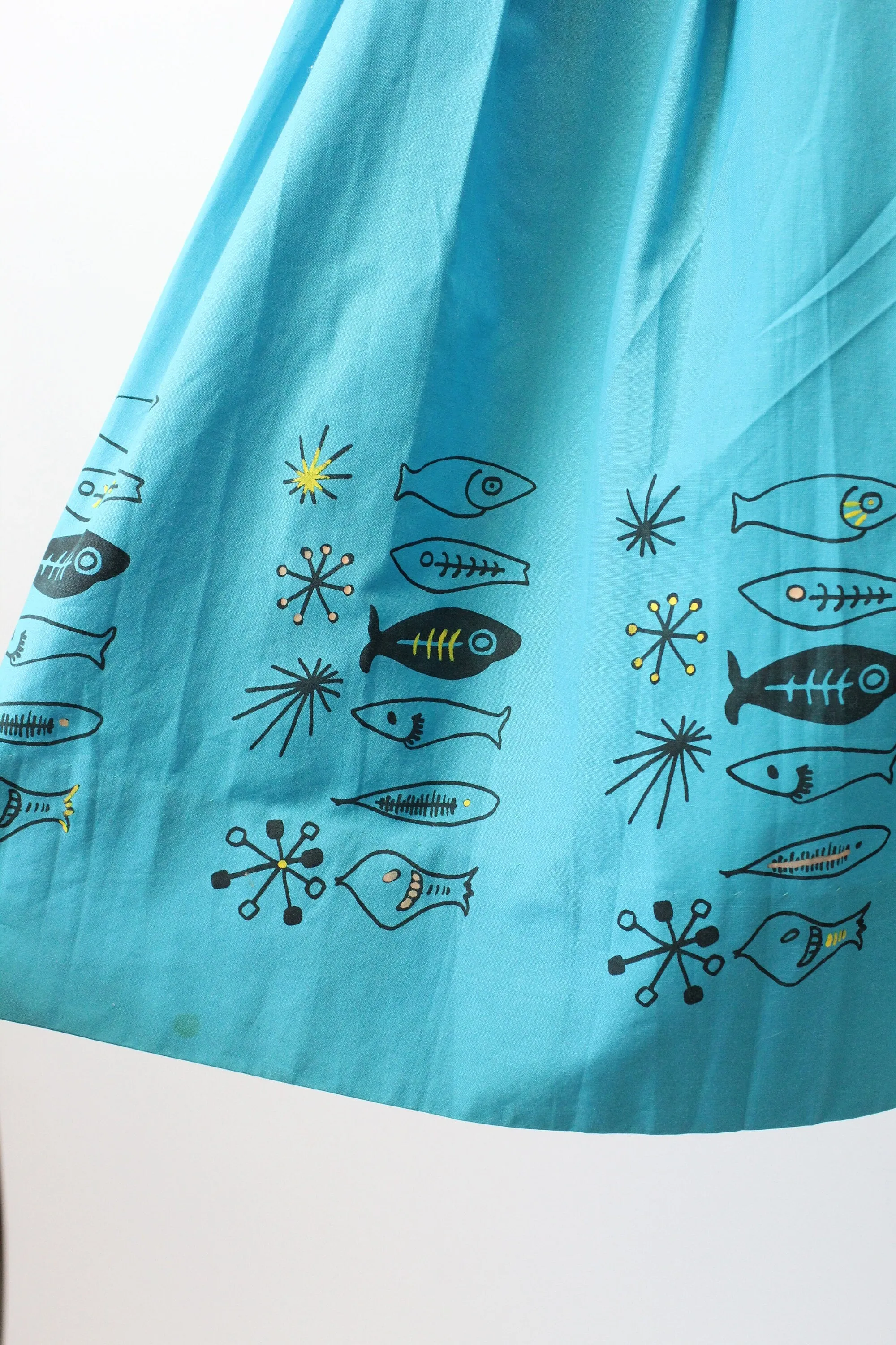 1950s FISH PRINT novelty print skirt xs | new spring summer