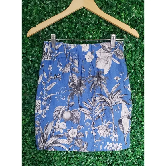 5. J.Crew Pull-on linen skirt