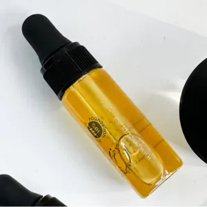 5ML Bitter Apricot All Over Oil Sample