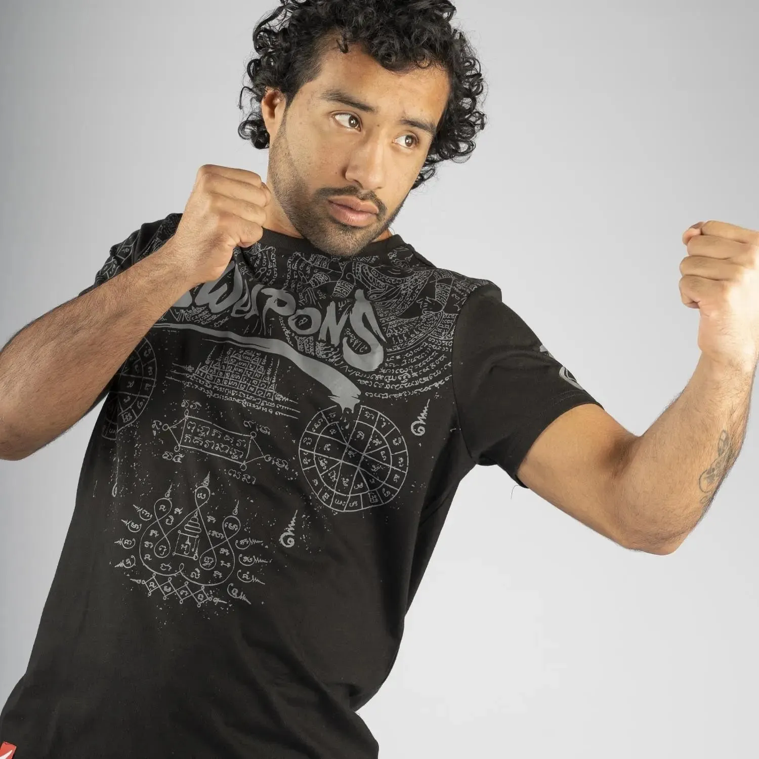 8 WEAPONS T-Shirt - Yantra