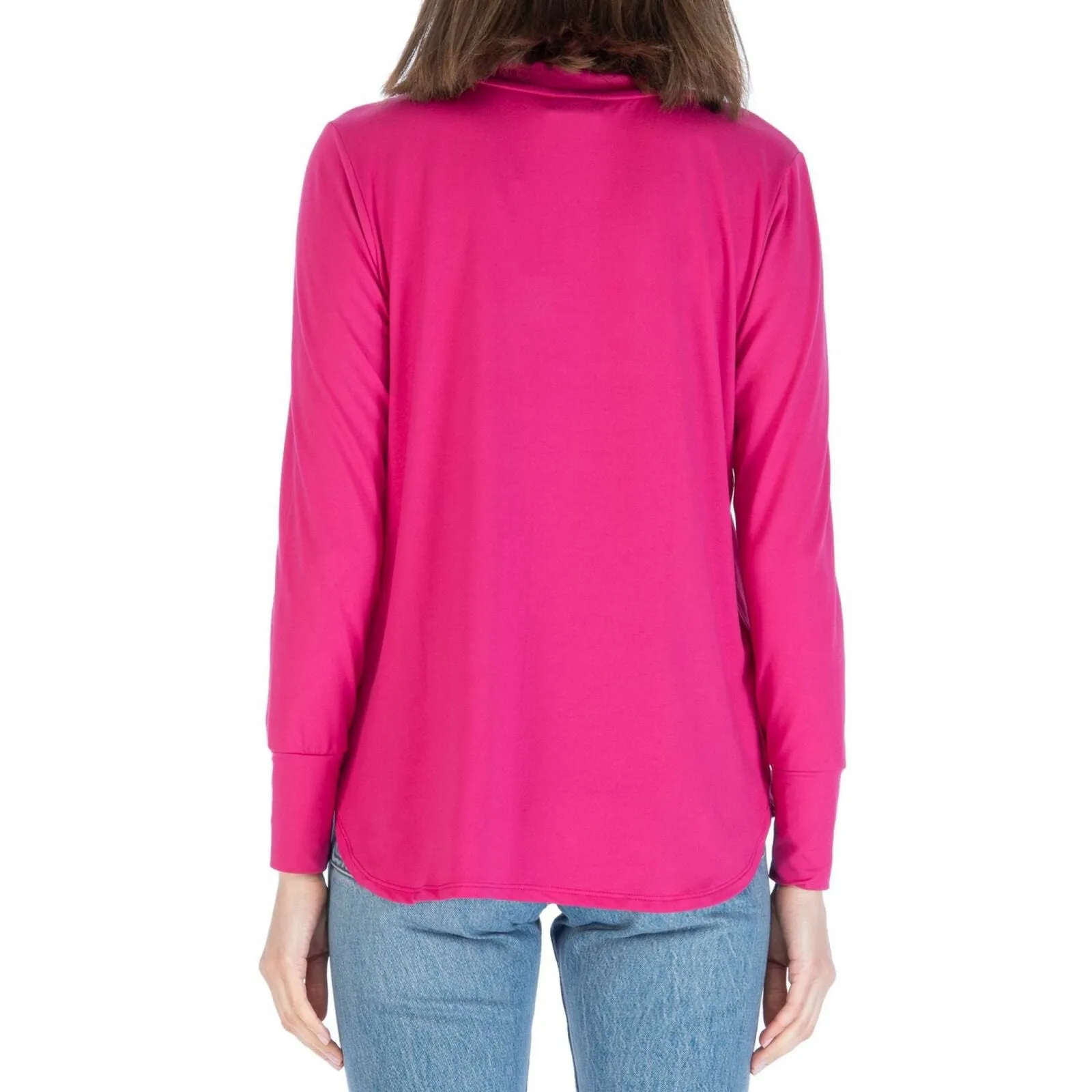 Bobeau Women's V-Neck Rounded Split Hem Butter T-Shirt