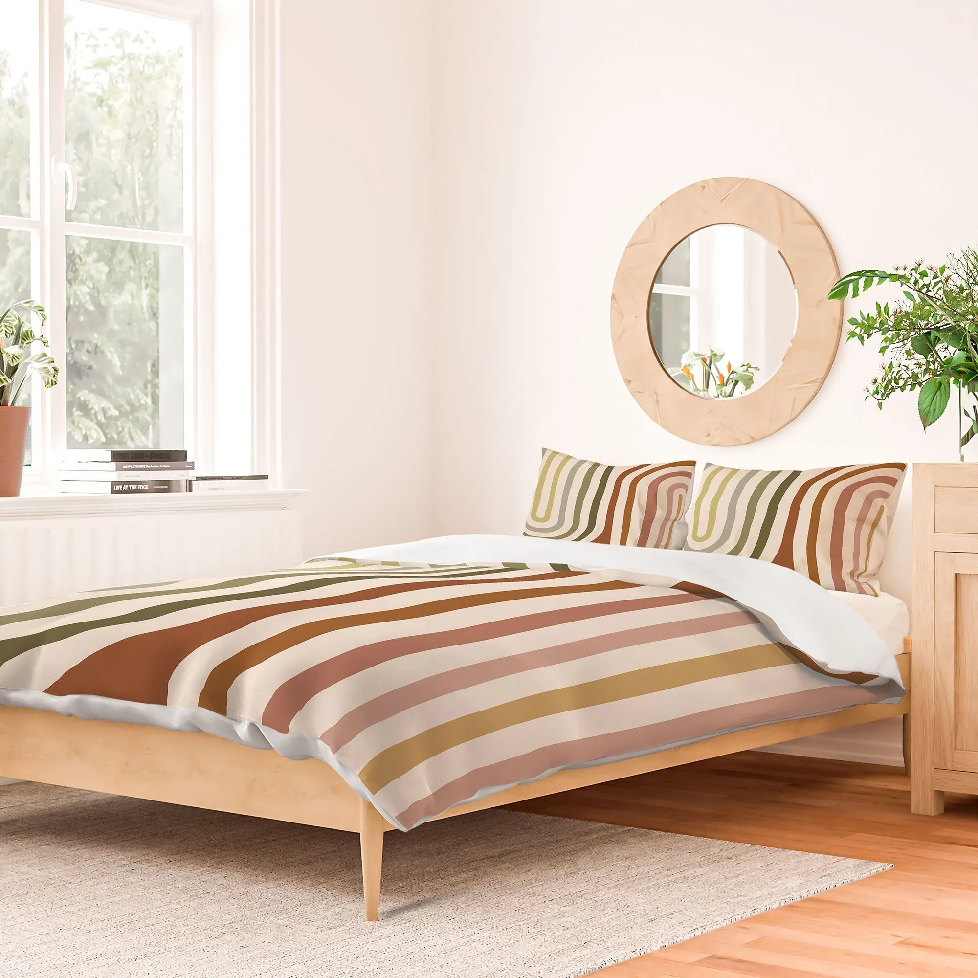 BOLD CURVATURE STRIPES I DUVET / COMFORTER