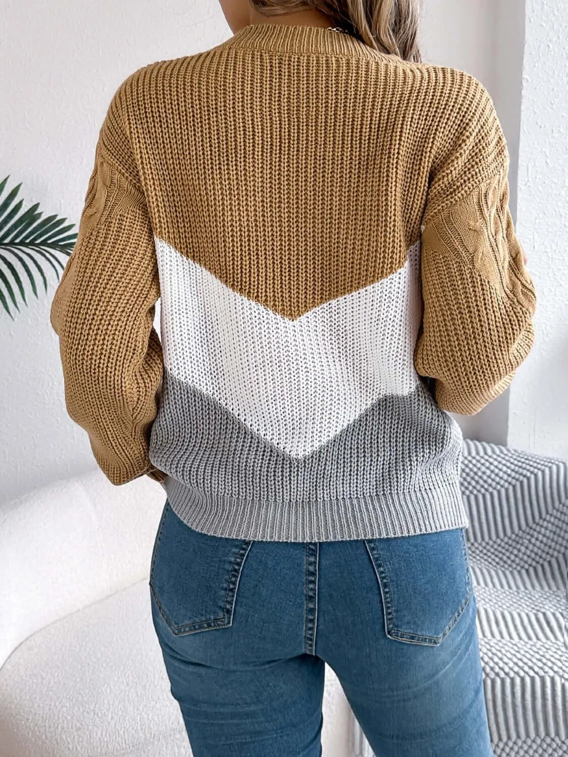 Cable-Knit Color Block Round Neck Sweater – Trendy and Bold