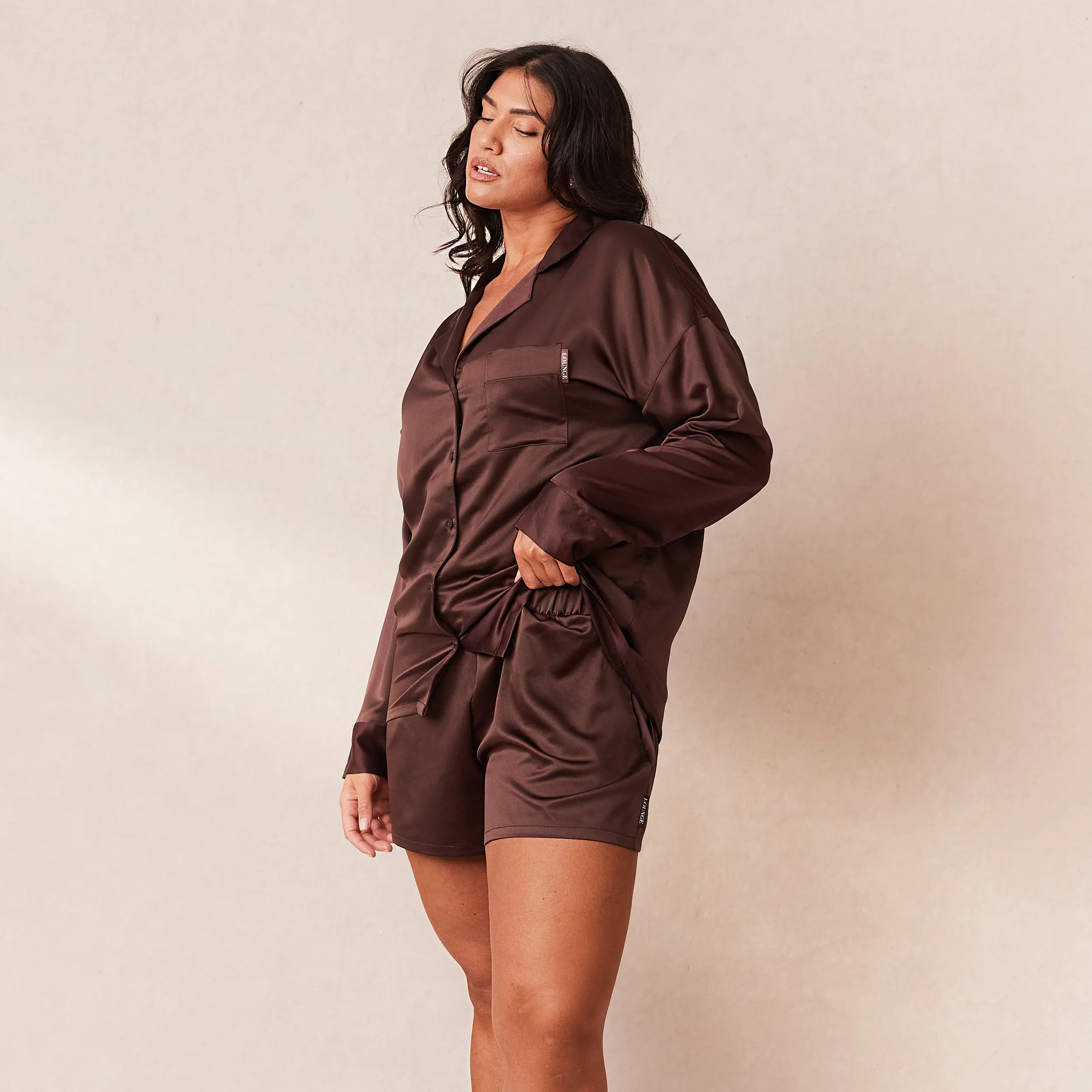 Classic Satin Schlafanzug Hemd - Schokolade