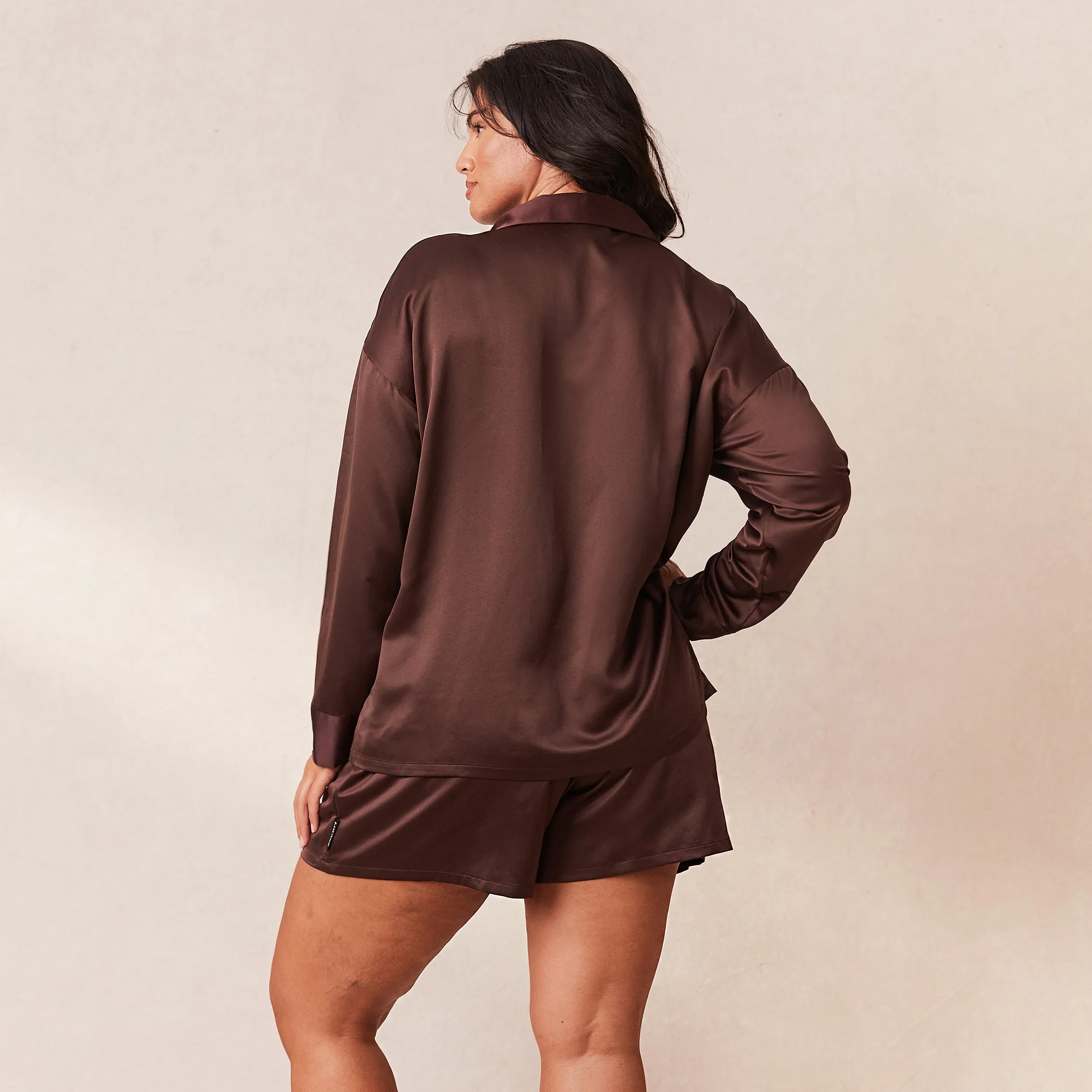 Classic Satin Schlafanzug Hemd - Schokolade