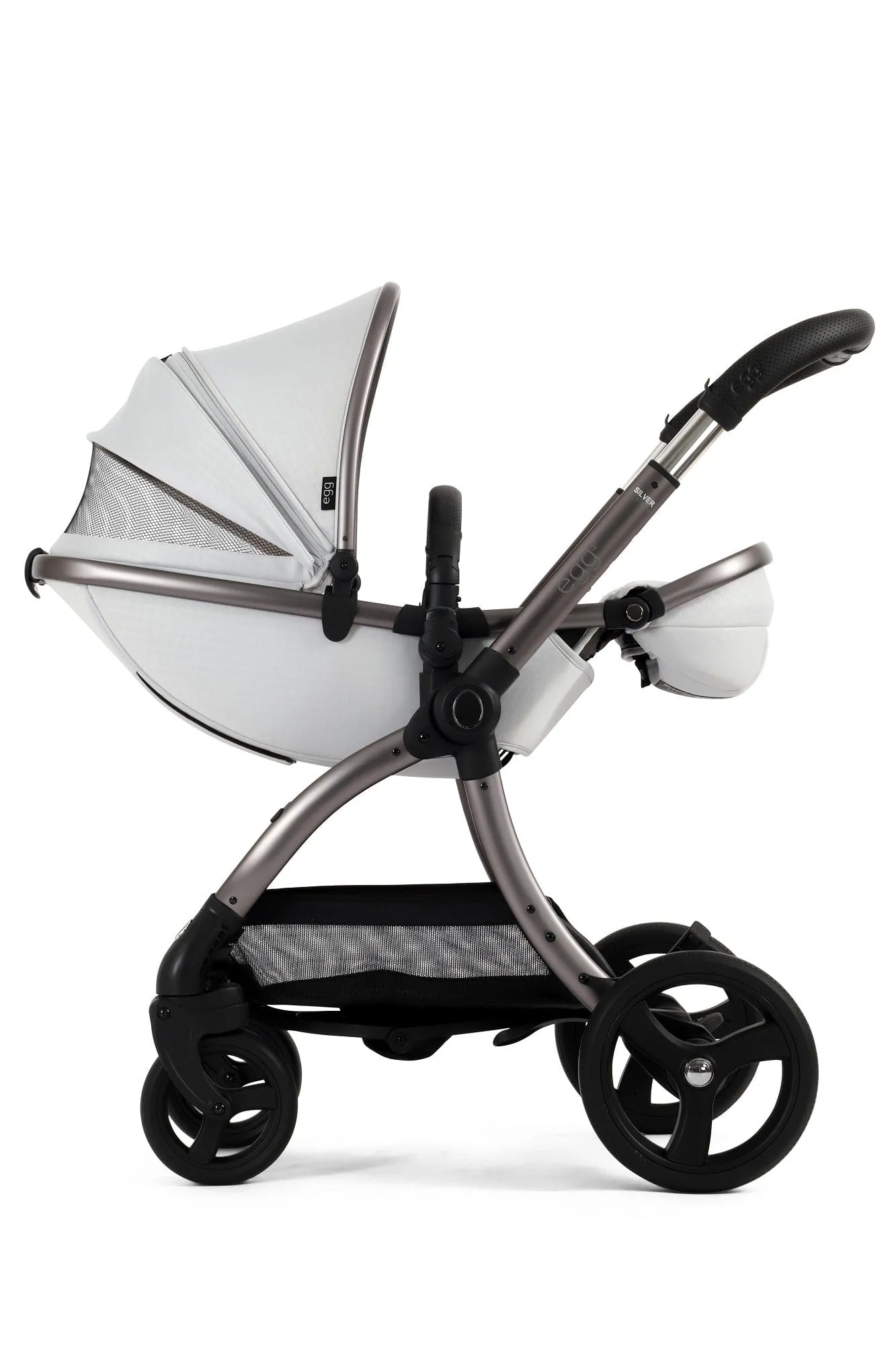 Egg 3 Luxury Cloud T i-Size Travel System - Houndstooth Silver