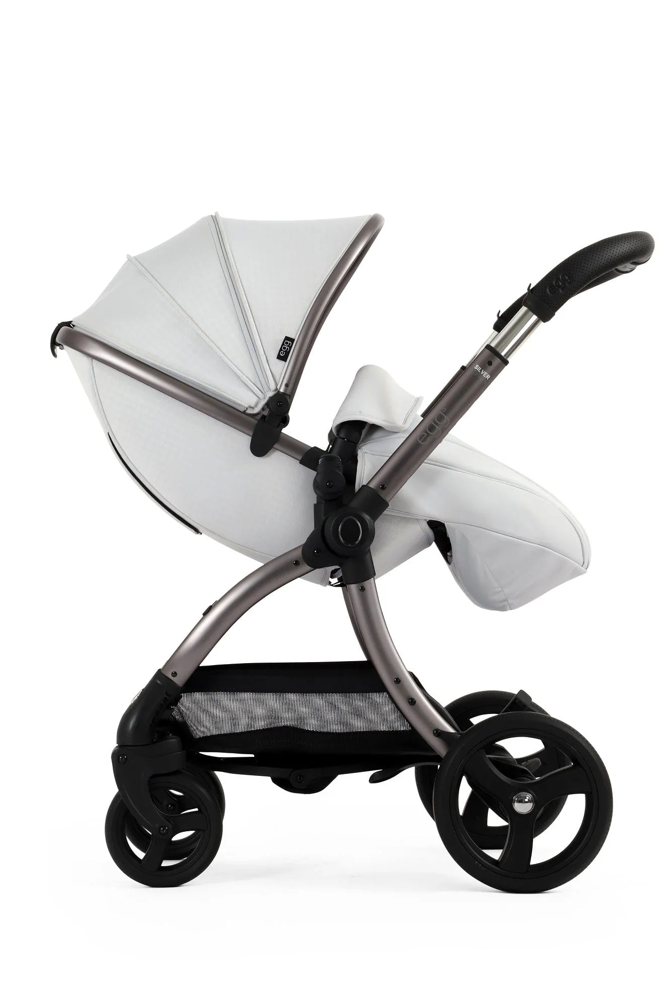 Egg 3 Luxury Cloud T i-Size Travel System - Houndstooth Silver
