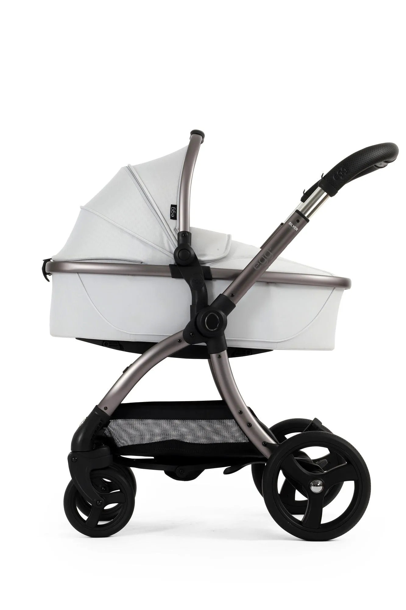 Egg 3 Luxury Cloud T i-Size Travel System - Houndstooth Silver