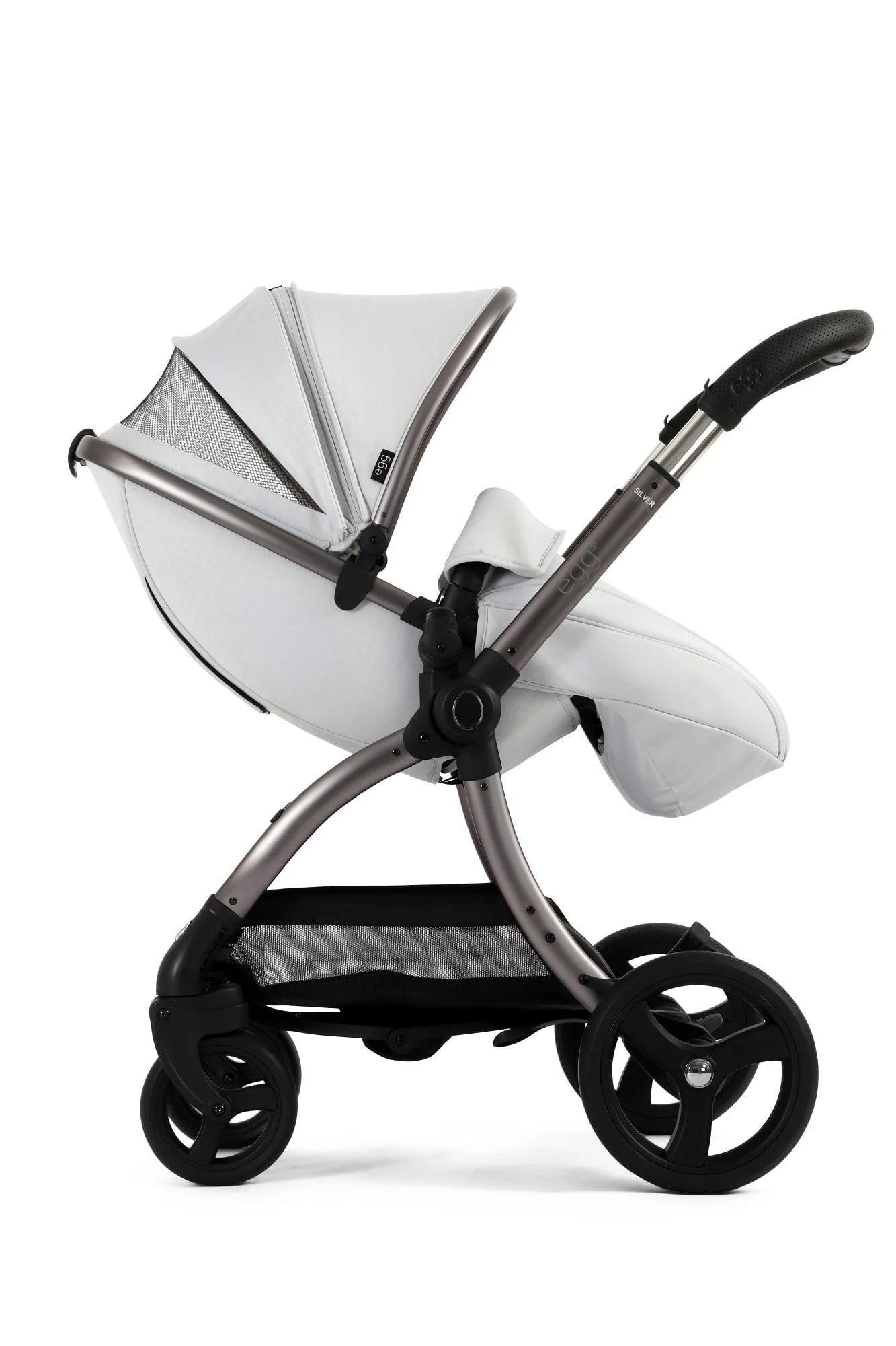 Egg 3 Luxury Cloud T i-Size Travel System - Houndstooth Silver