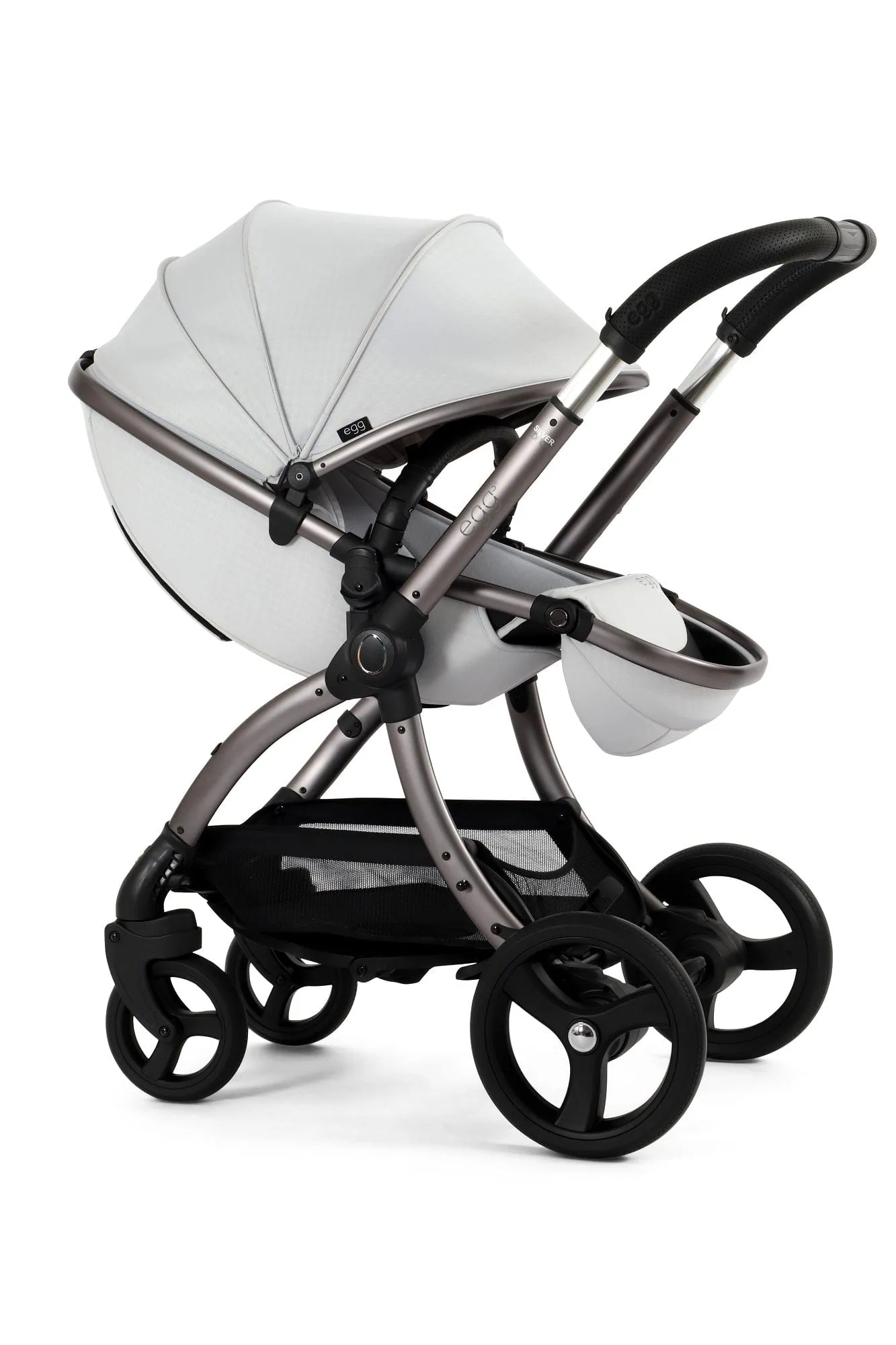 Egg 3 Luxury Cloud T i-Size Travel System - Houndstooth Silver