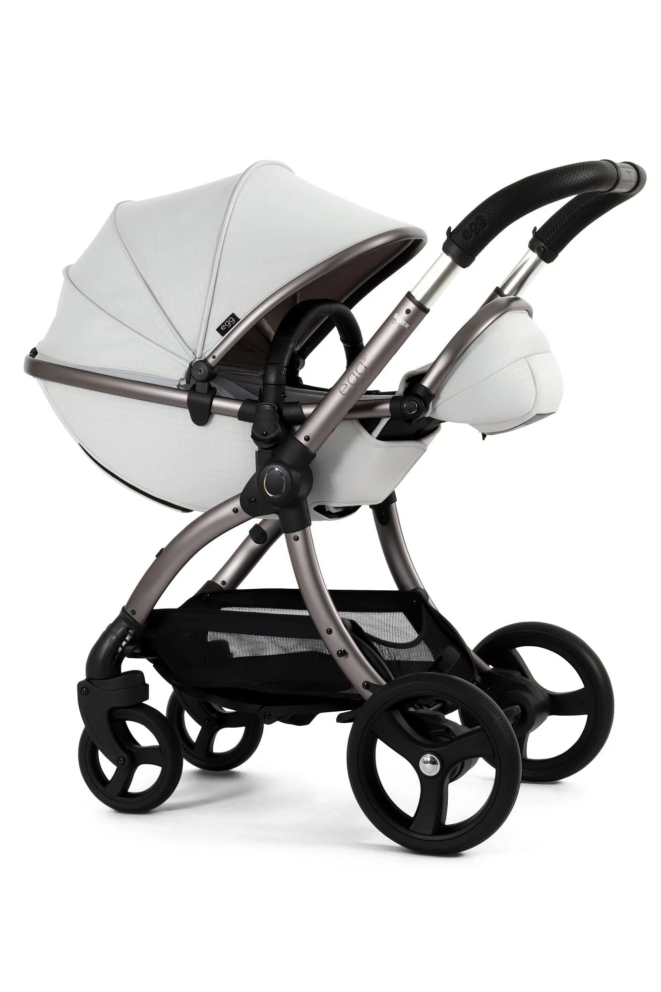 Egg 3 Luxury Cloud T i-Size Travel System - Houndstooth Silver