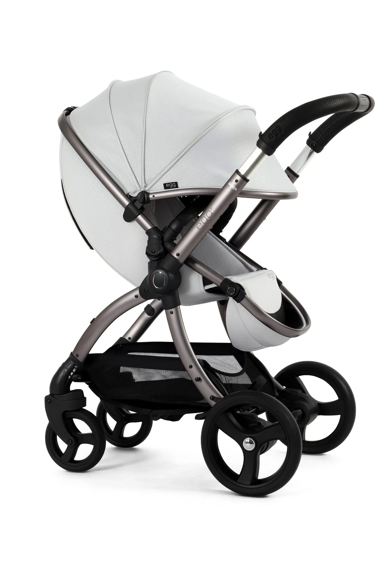 Egg 3 Luxury Cloud T i-Size Travel System - Houndstooth Silver