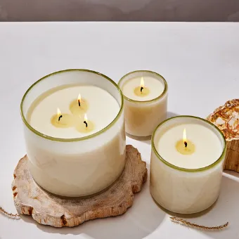 Feu De Bois Signature Candle - Ski House