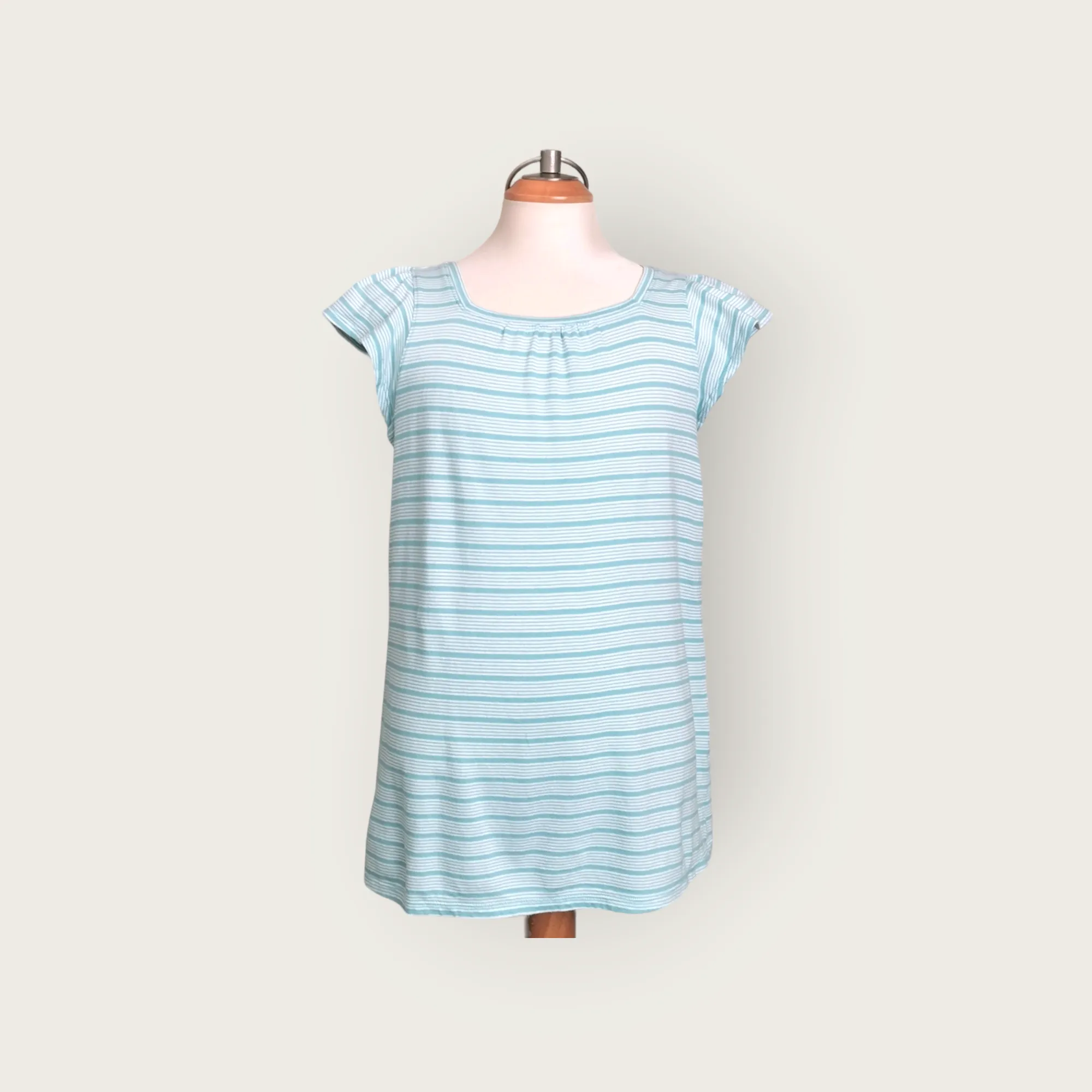GIRL SIZE 130 (6/7 YEARS) - UNIQLO KIDS, Soft & Cozy Cap Sleeve Tunic T-Shirt EUC B42
