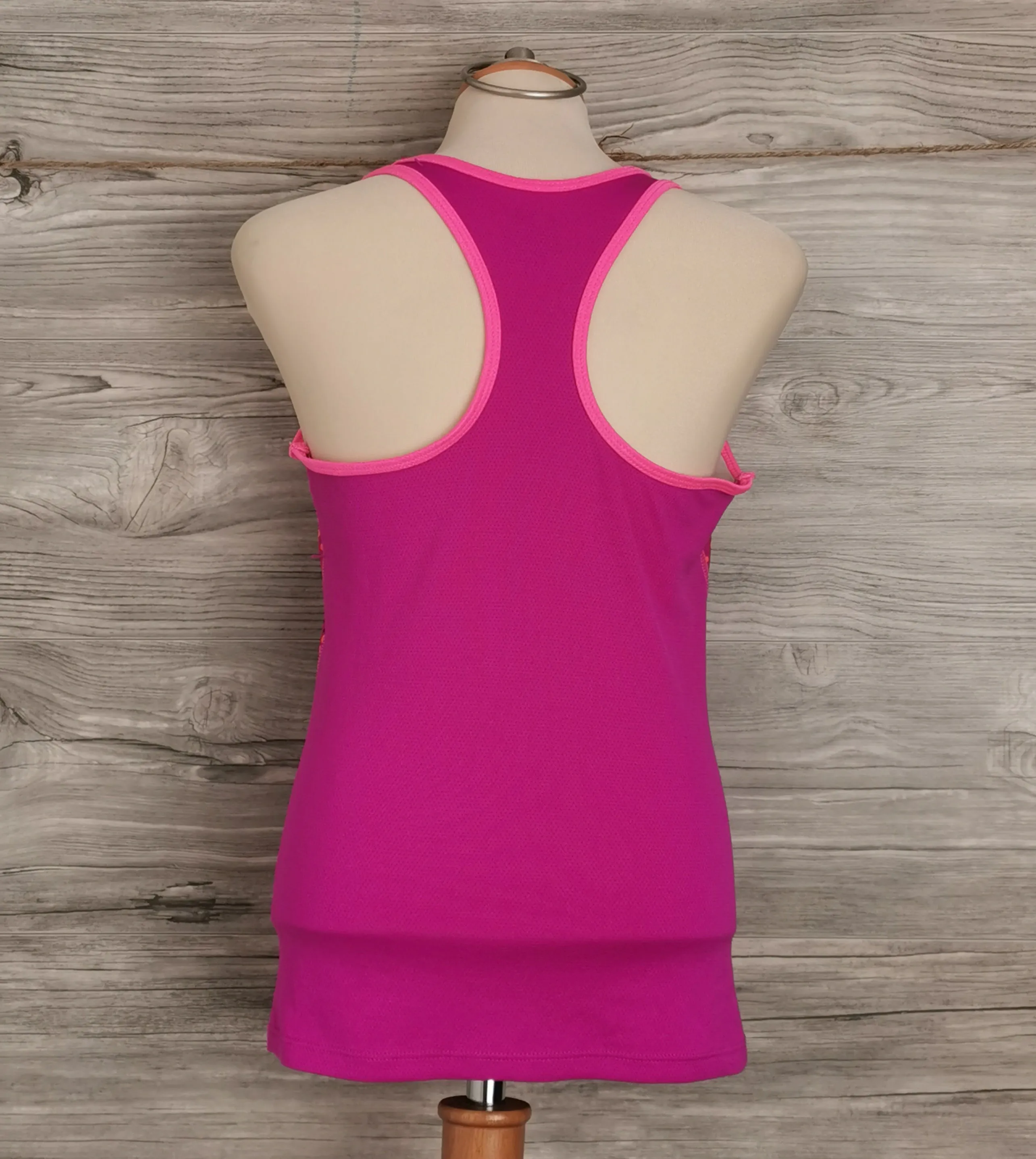 GIRL SIZE LARGE (10/12 YEARS) - CHAMPION, Fitted Athletic Tank Top EUC B8