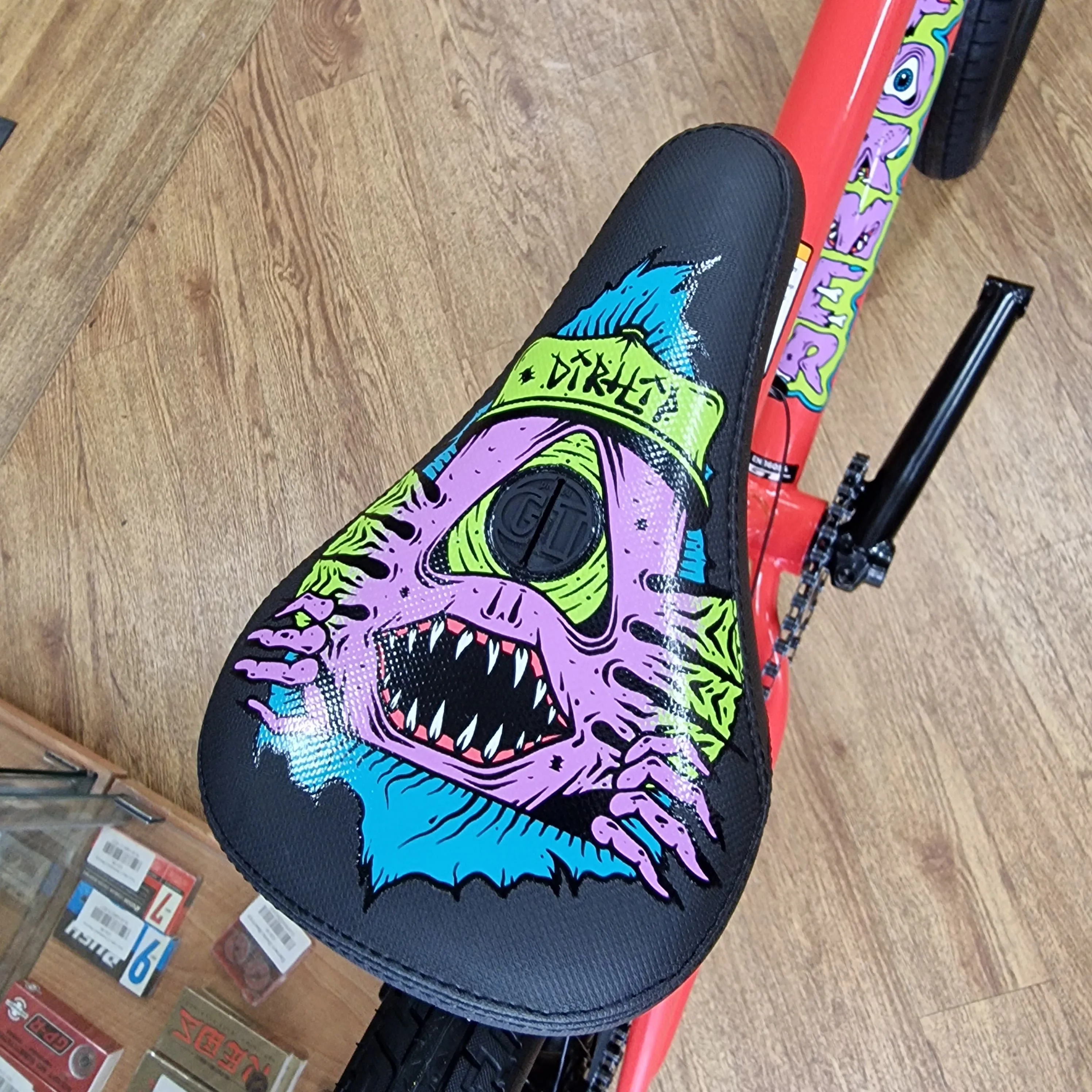 GT Performer x Dirtlip 21" TT Limited Edition Bike Coral