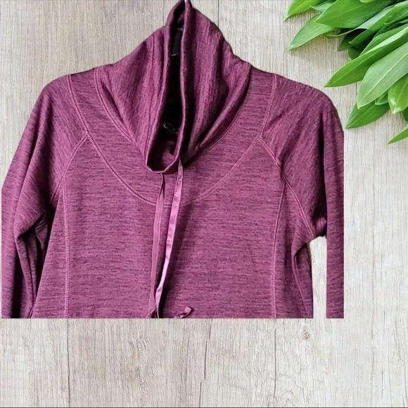 Kuhl Lea Pullover Sweatshirt size small rosewood women's NWT cowl neck