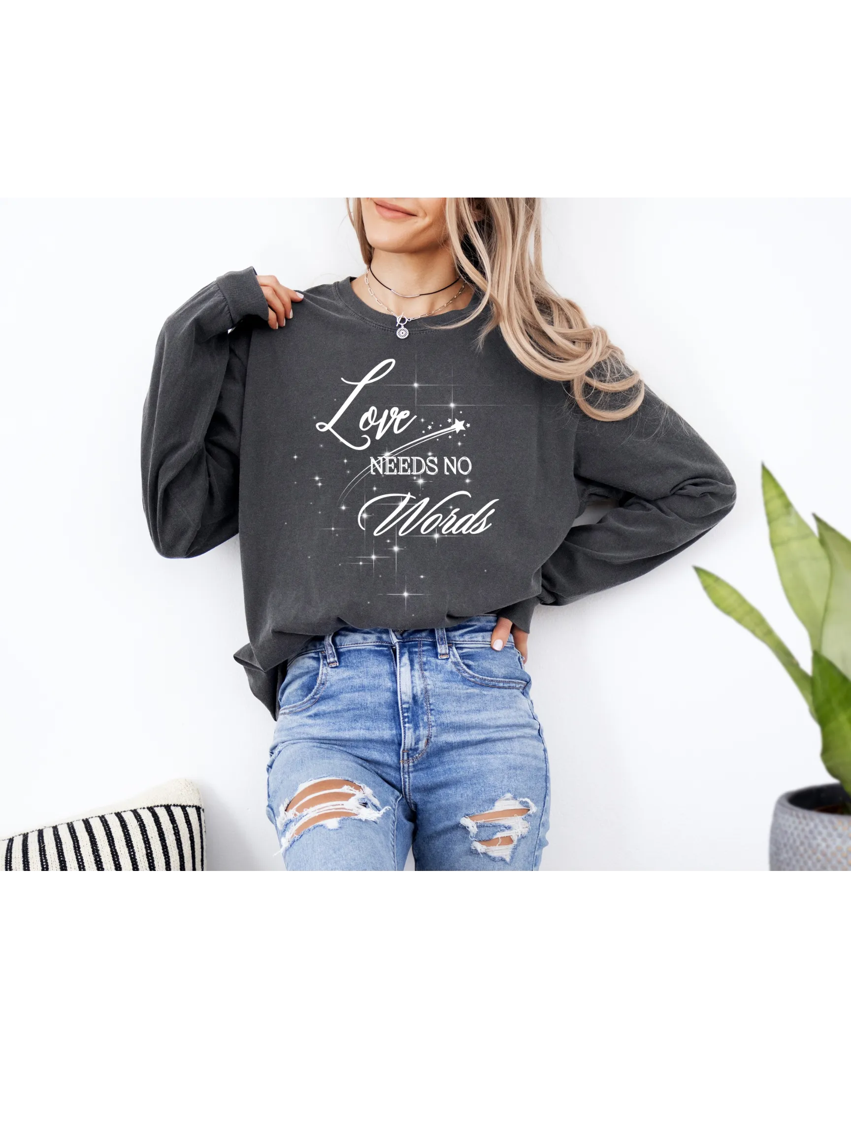 Love Needs no Words Shooting Star Long Sleeve Tee
