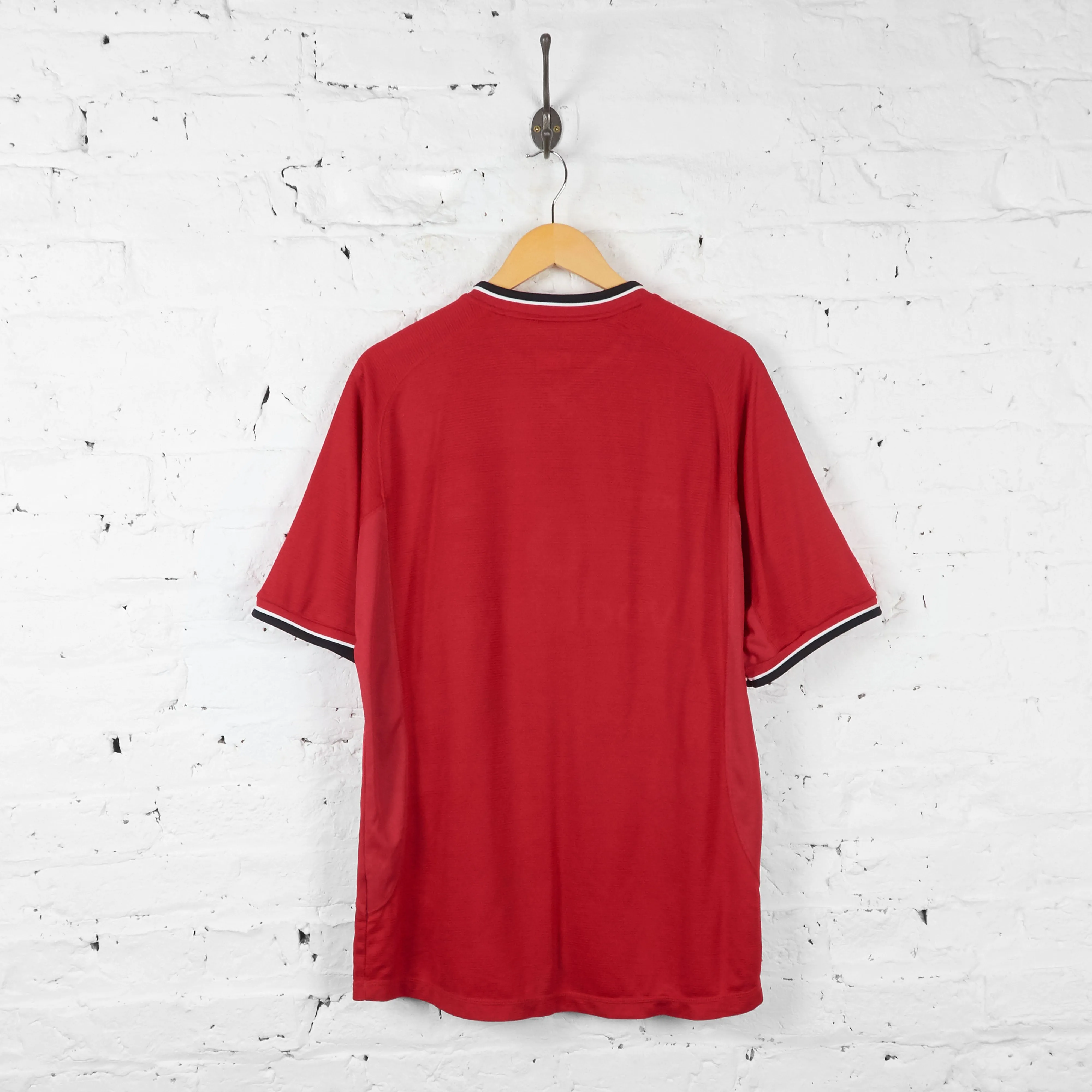 Manchester United Umbro 2000 Home Football Shirt - Red - L