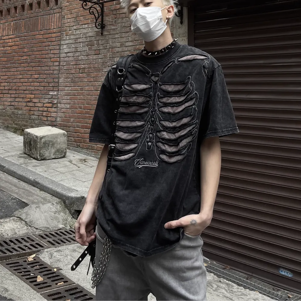 Retro Skeleton Hole Embroidery Oversize T-shirt