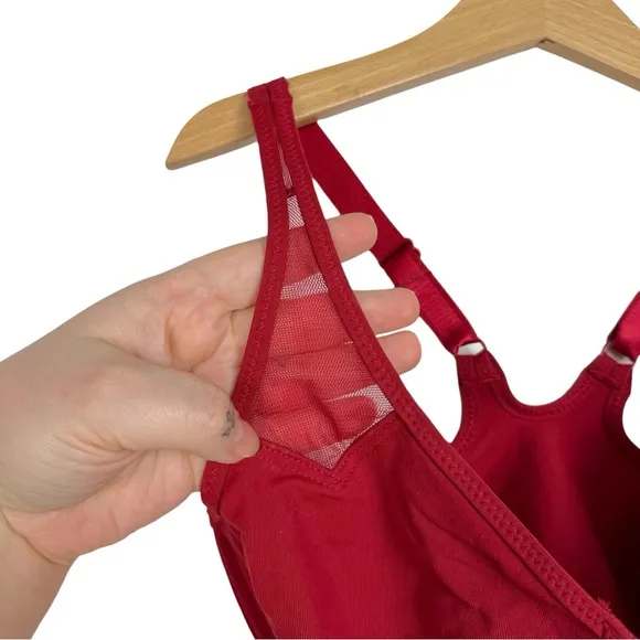 Wacoal 65124 Racerback Underwire Front Closure T Back Soft Mesh Insert Bra Red